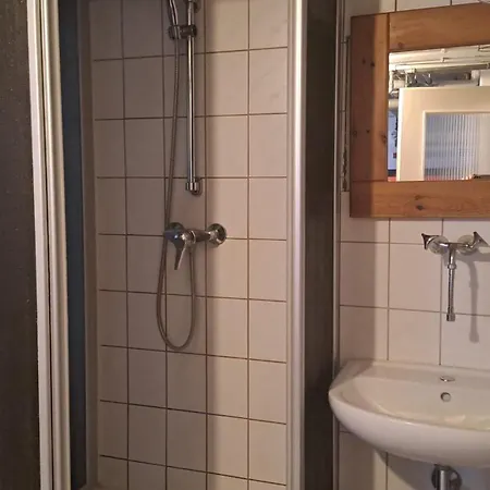 Ferien- & Monteurwohnungen Apartamento *