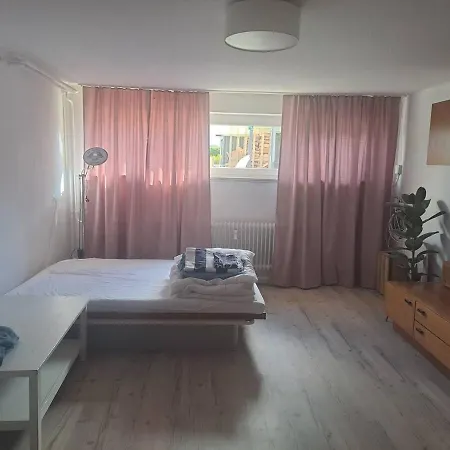 Apartamento Ferien- & Monteurwohnungen